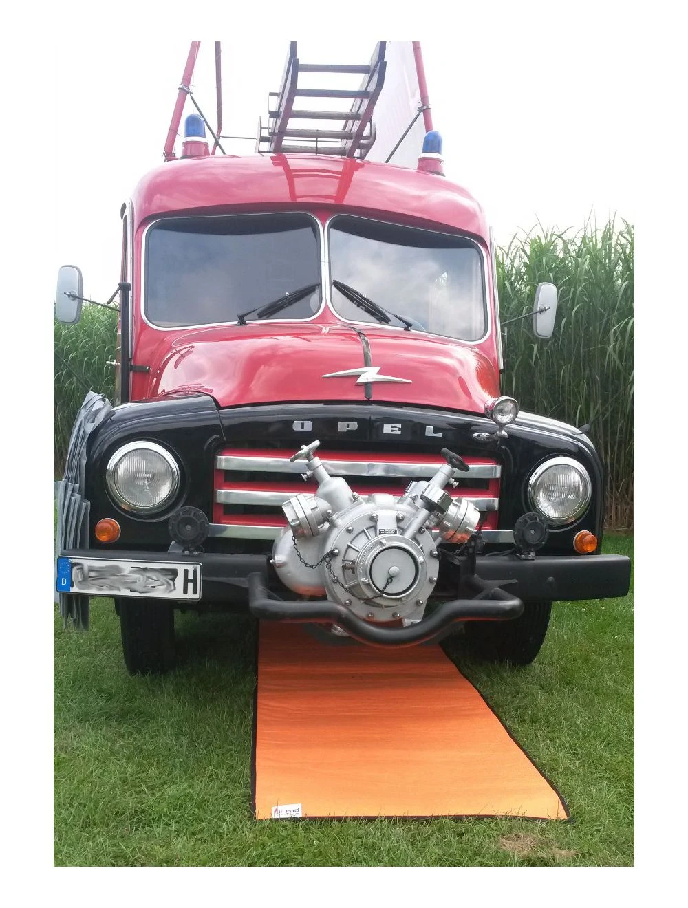 Fogli E Rotoli Assorbenti Plastificati Speciali - Assorbenti Per Oli E